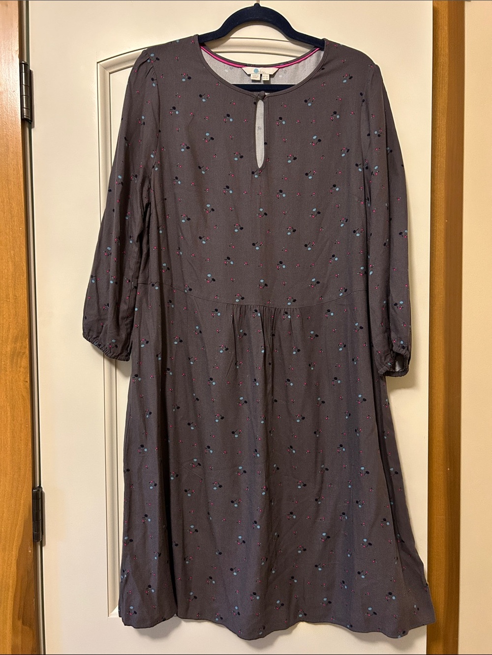 Boden Gray Floral Long-Sleeve Midi Dress